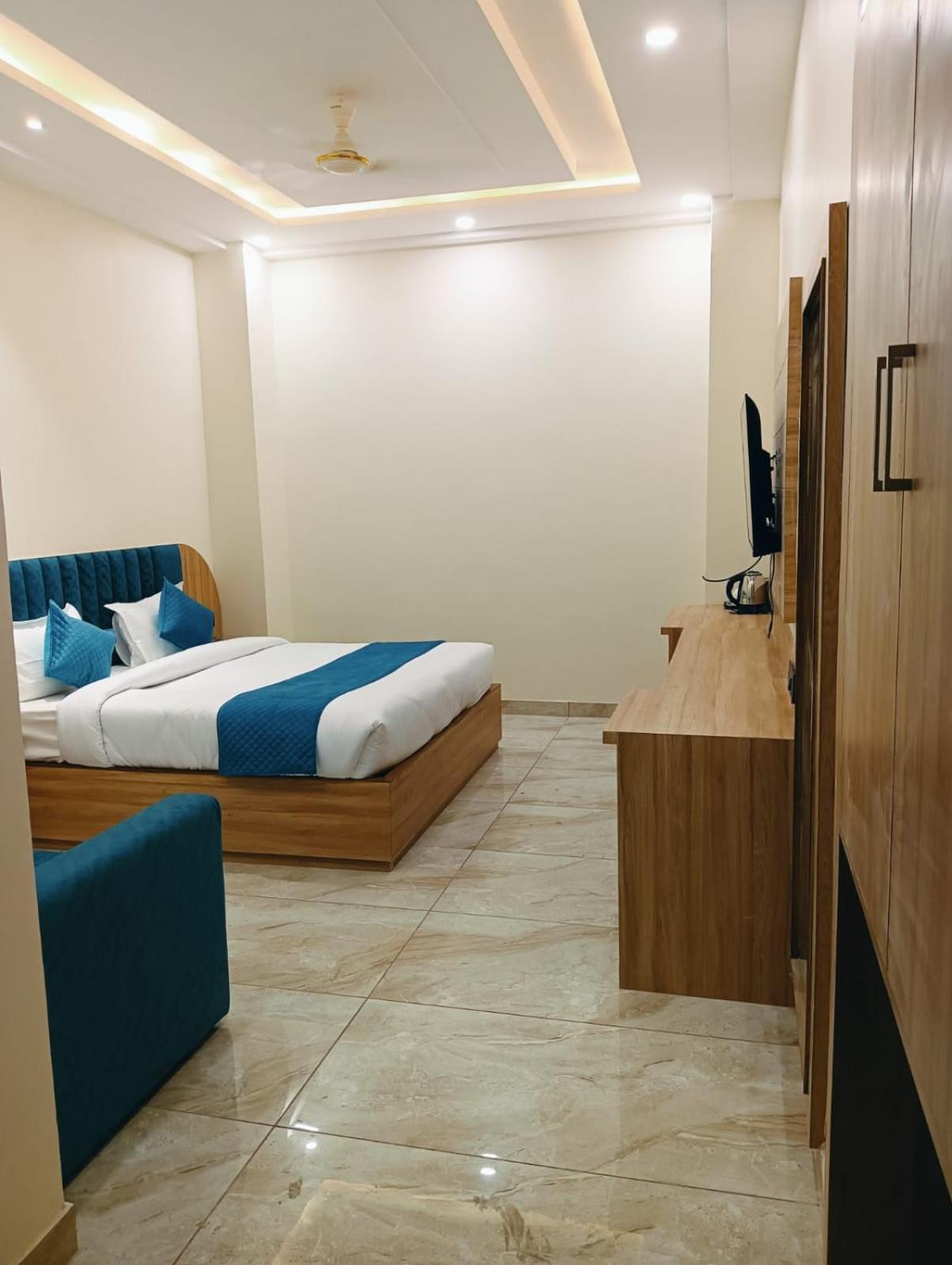 Hotel Shiva International Near By Igi Airport New Delhi Exterior photo